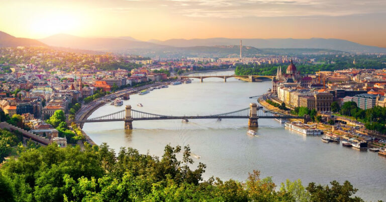 Meglepő fordulat a turizmusban: Magyarország Horvátország előtt zárt