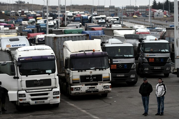 A Nyugat-Balkán országai gazdaságának kára naponta 100 millió euró is lehet a kamionos blokád miatt