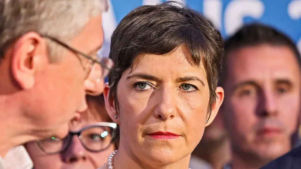 A DK tovább hergel a külhoni magyarok ellen, plakátkampányt indítanak