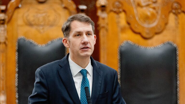 Dr. Pásztor Bálint: A nemzetnek nincsenek határai. 