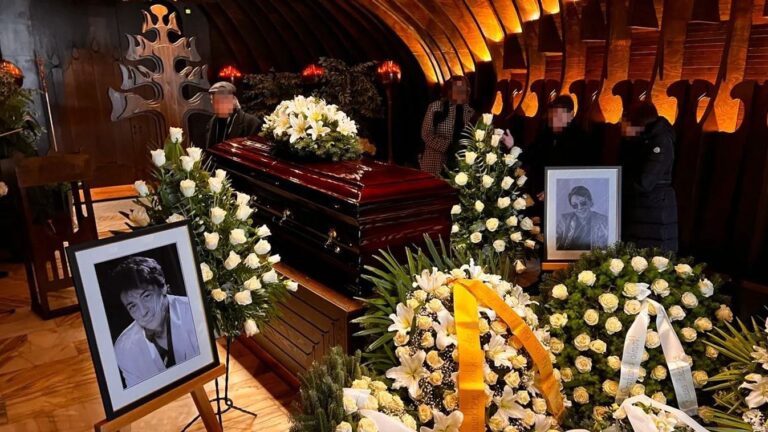 Végső búcsút vettek Fenyő Miklóstól