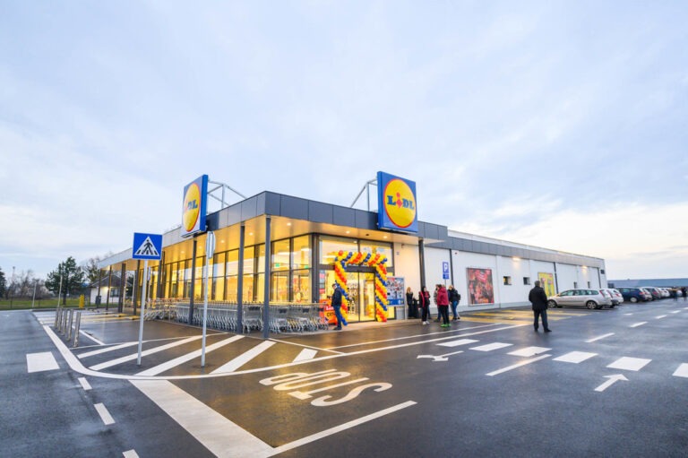 A Lidl egymillió liter tejet vásárol fel a szerbiai termelőktől