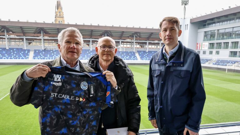 Topolyán fogadták az erdélyi focilegendát, Bölöni Lászlót