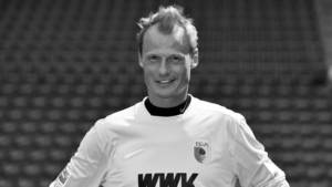 Autóbalesetben elhunyt Alex Manninger, az osztrák labdarúgó-válogatott egykori kapusa
