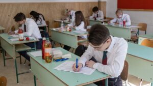Halállistát készített egy általános iskolás diák, azt mondta az órán, hogy ő egy gyilkos, és tanárt kell ölnie