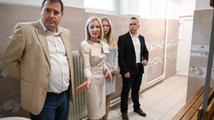 Felújított öltözőkkel és zuhanyzókkal bővült a horgosi iskola tornaterme