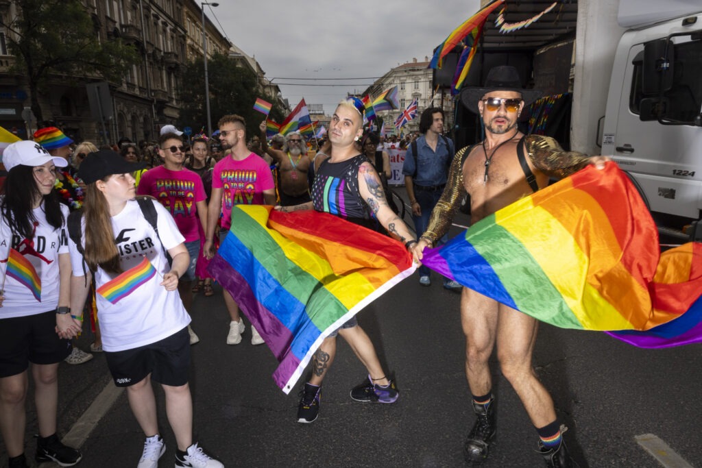 Szombaton rendezik a 31. Budapest Pride-ot – ismét szivárványszínbe borul a magyar főváros