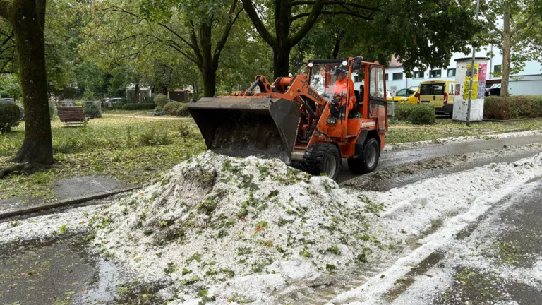 Jégeső és felhőszakadás pusztított Németországban