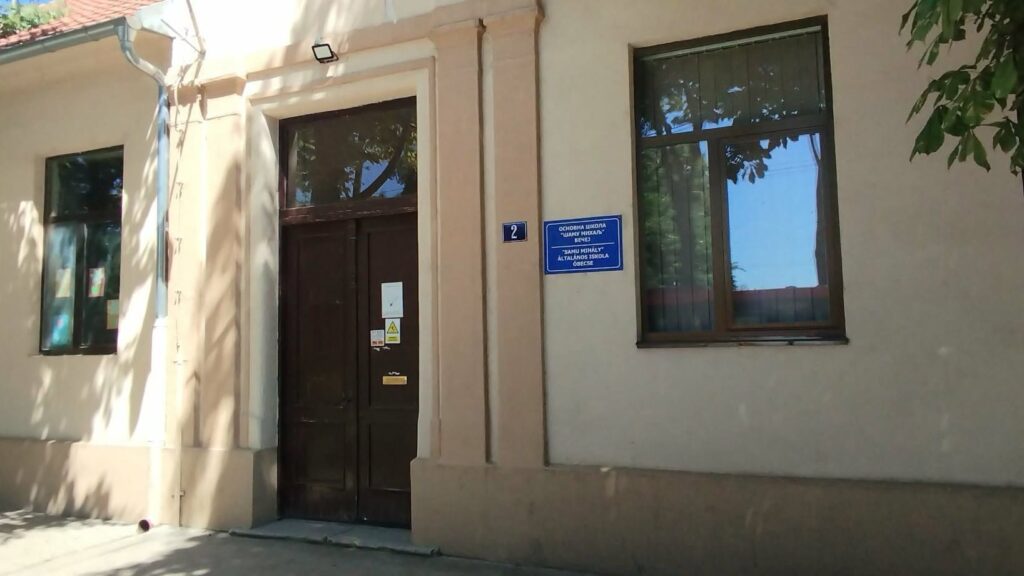 Szeptembertől Than Károly Általános Iskola néven működik tovább az óbecsei Samu Mihály Általános Iskola