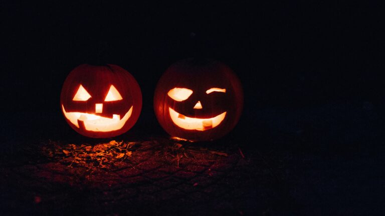 Vigyázat, súlyos mérgezést okozhatnak a halloweeni dísztökök!