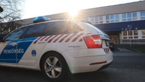 Szerbia után Magyarországon is bombariadók vannak, több mint hetven iskolát fenyegettek meg