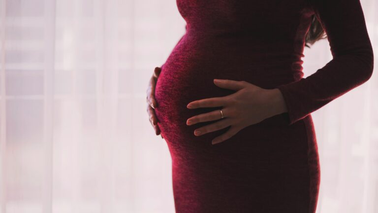 Ingyenessé válhatnak a prenatális tesztek Szerbiában